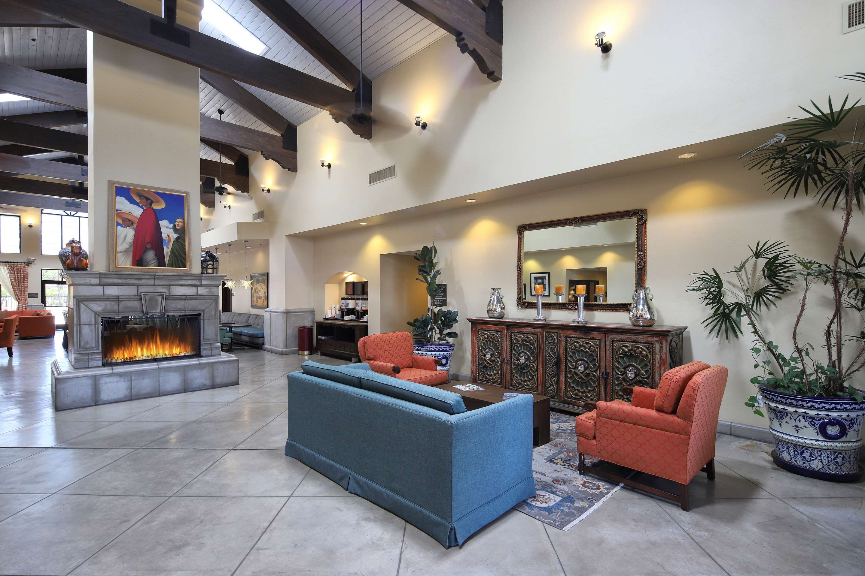 Lobby | Hampton Inn & Suites Tucson-Mall