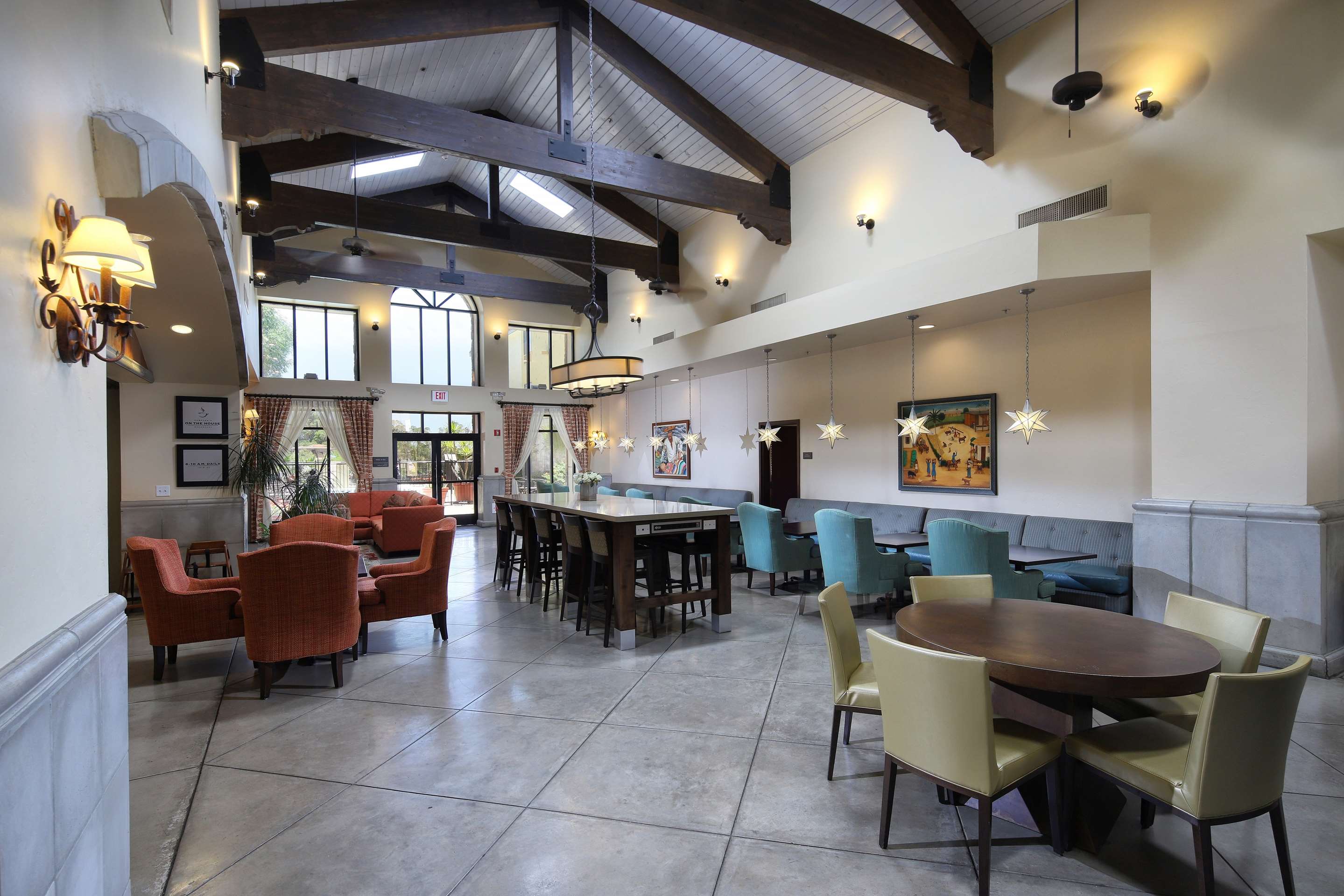Lobby | Hampton Inn & Suites Tucson-Mall