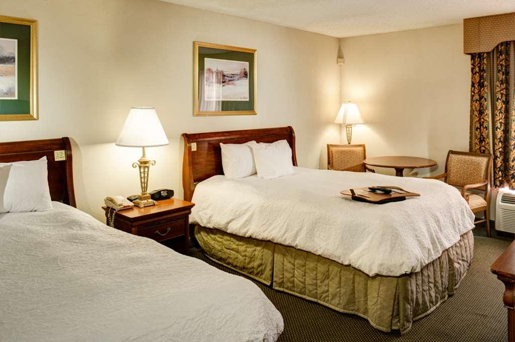 Hampton Inn Tulsa-Sand Springs Room Type - 1 KNG HEARING ACC NOSMOK