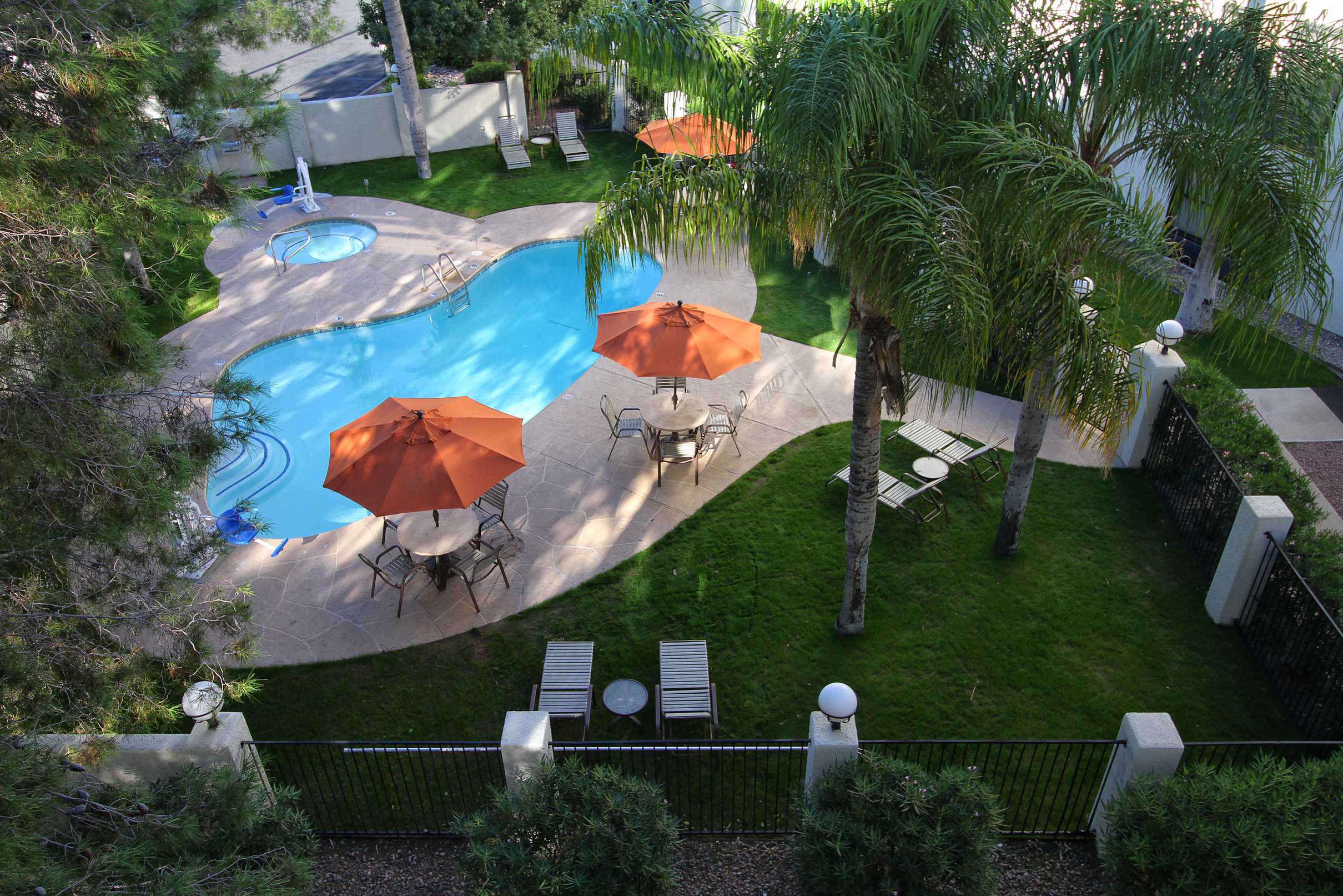 Pool | Hampton Inn Tucson-Airport
