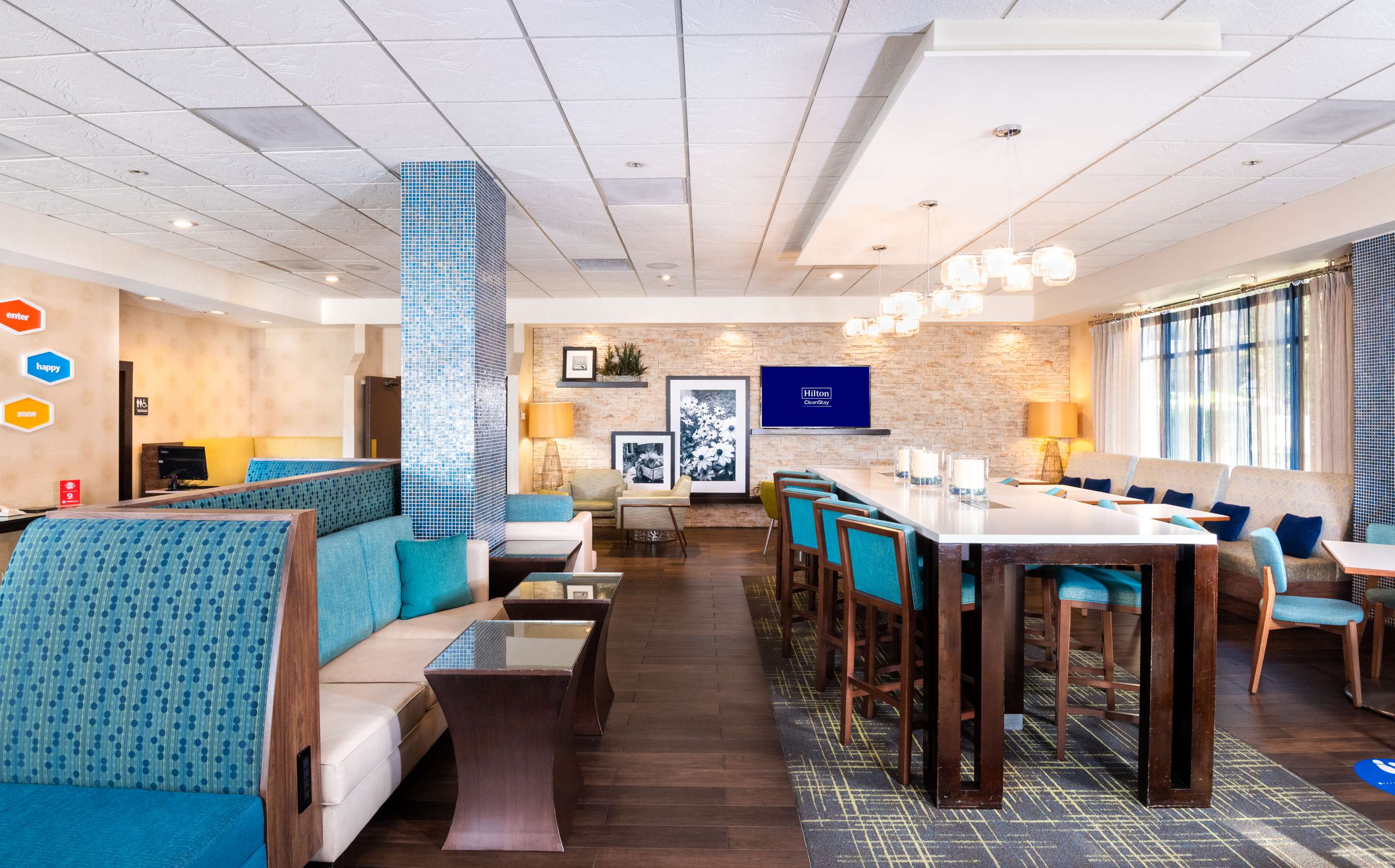 Breakfast Area | Hampton Inn Tucson-Airport