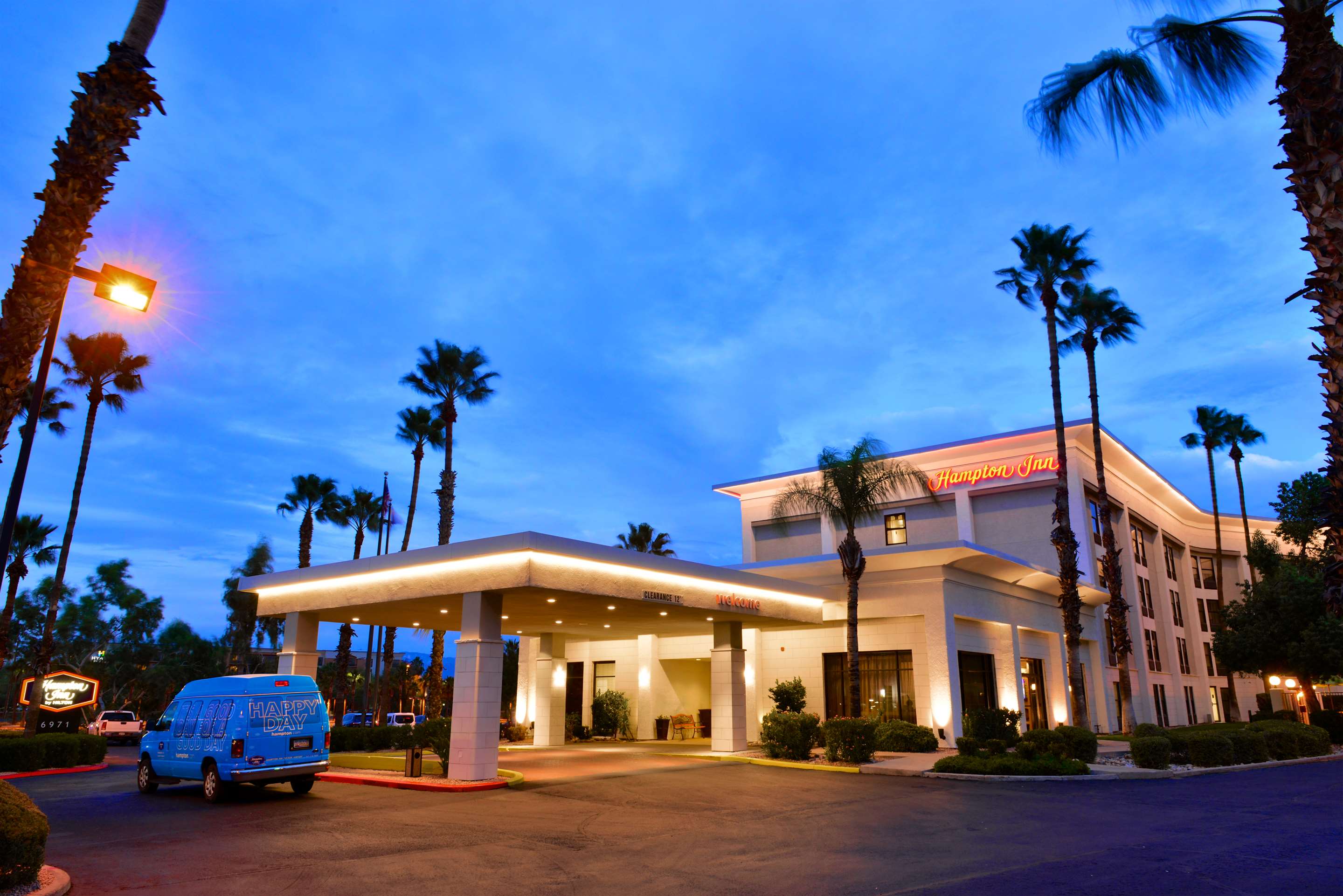 Exterior | Hampton Inn Tucson-Airport