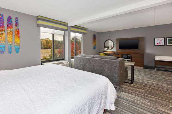  - Hampton Inn Traverse City