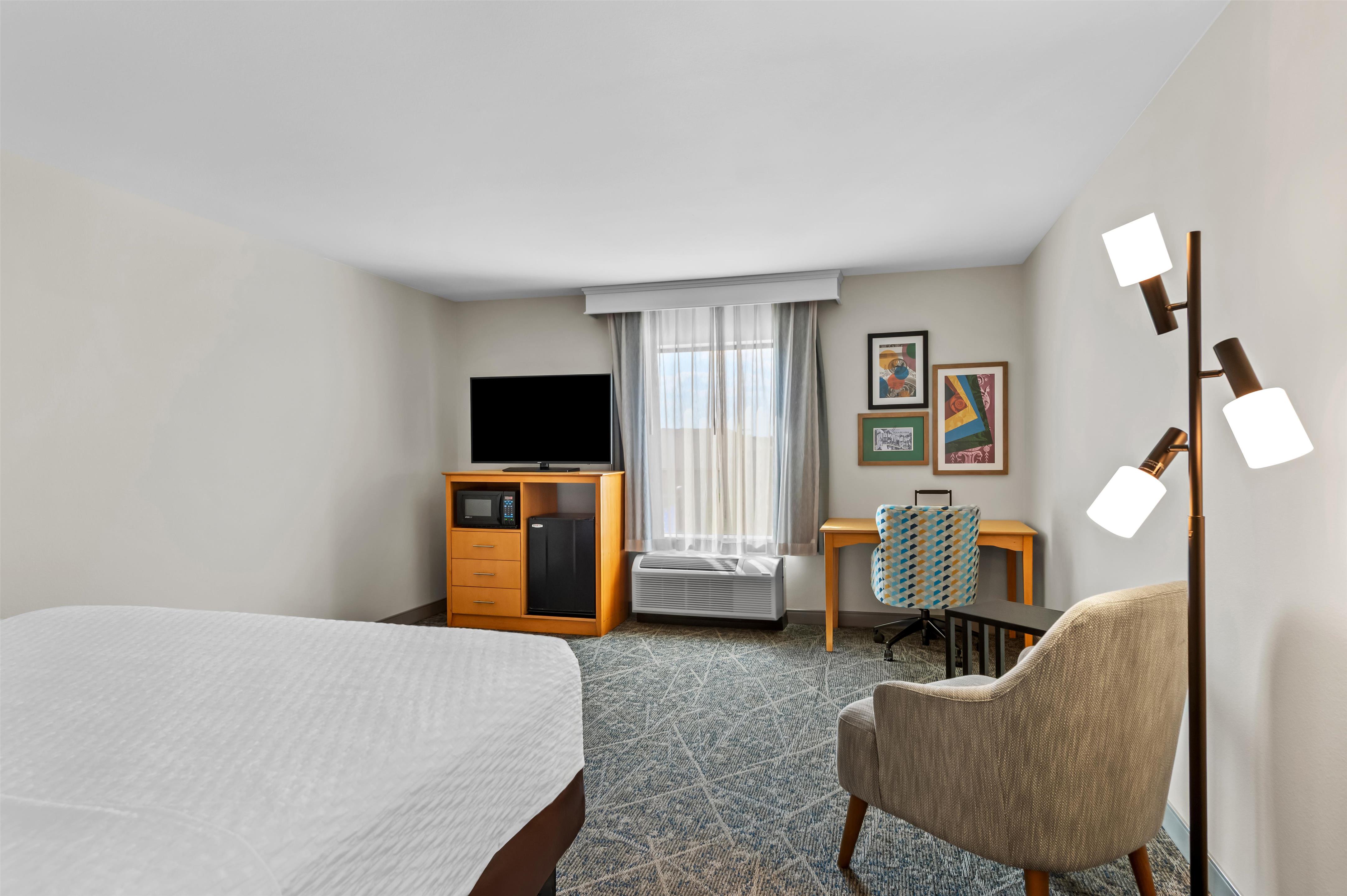 Guest room