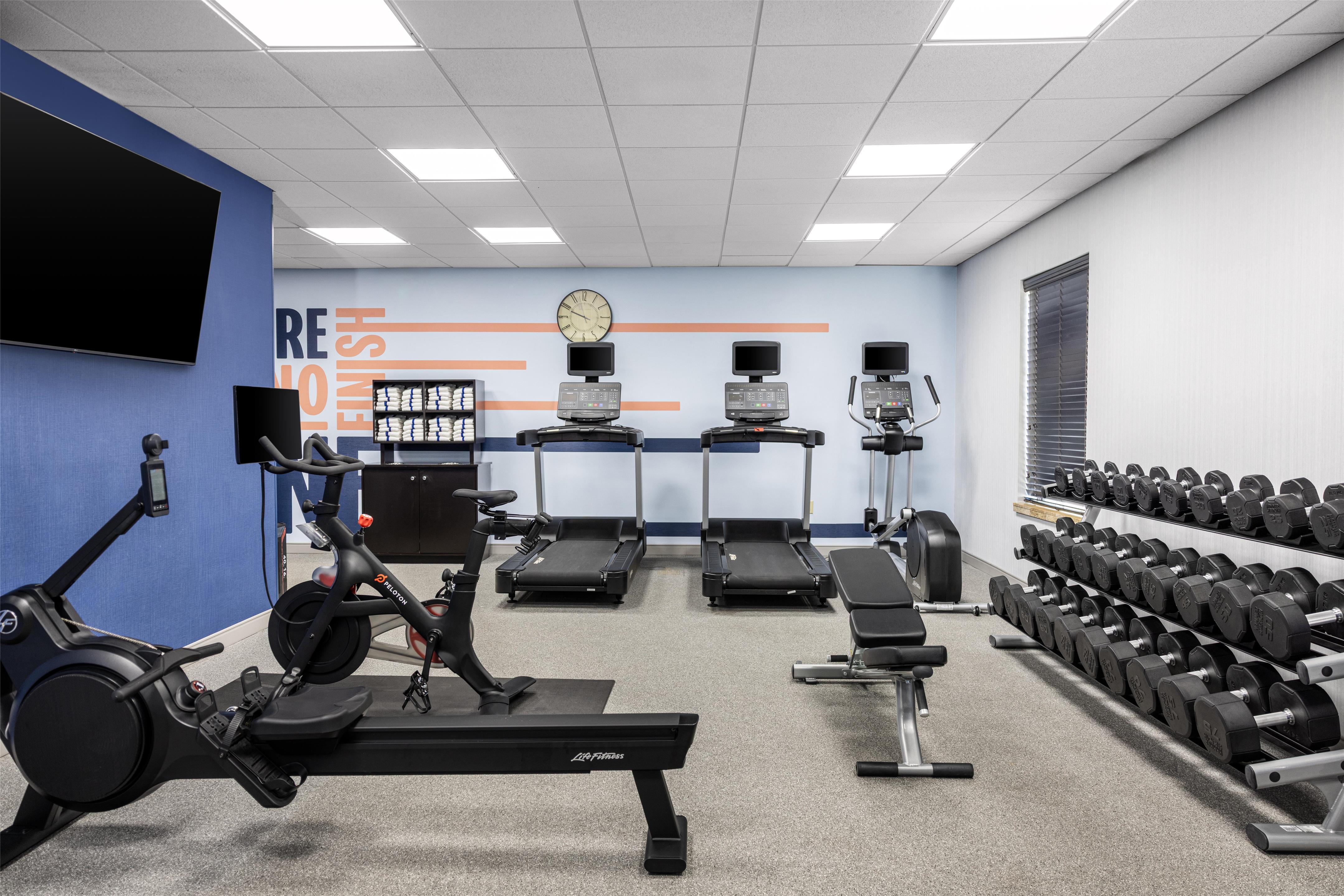 Health club fitness center gym | Hampton Inn & Suites Hope