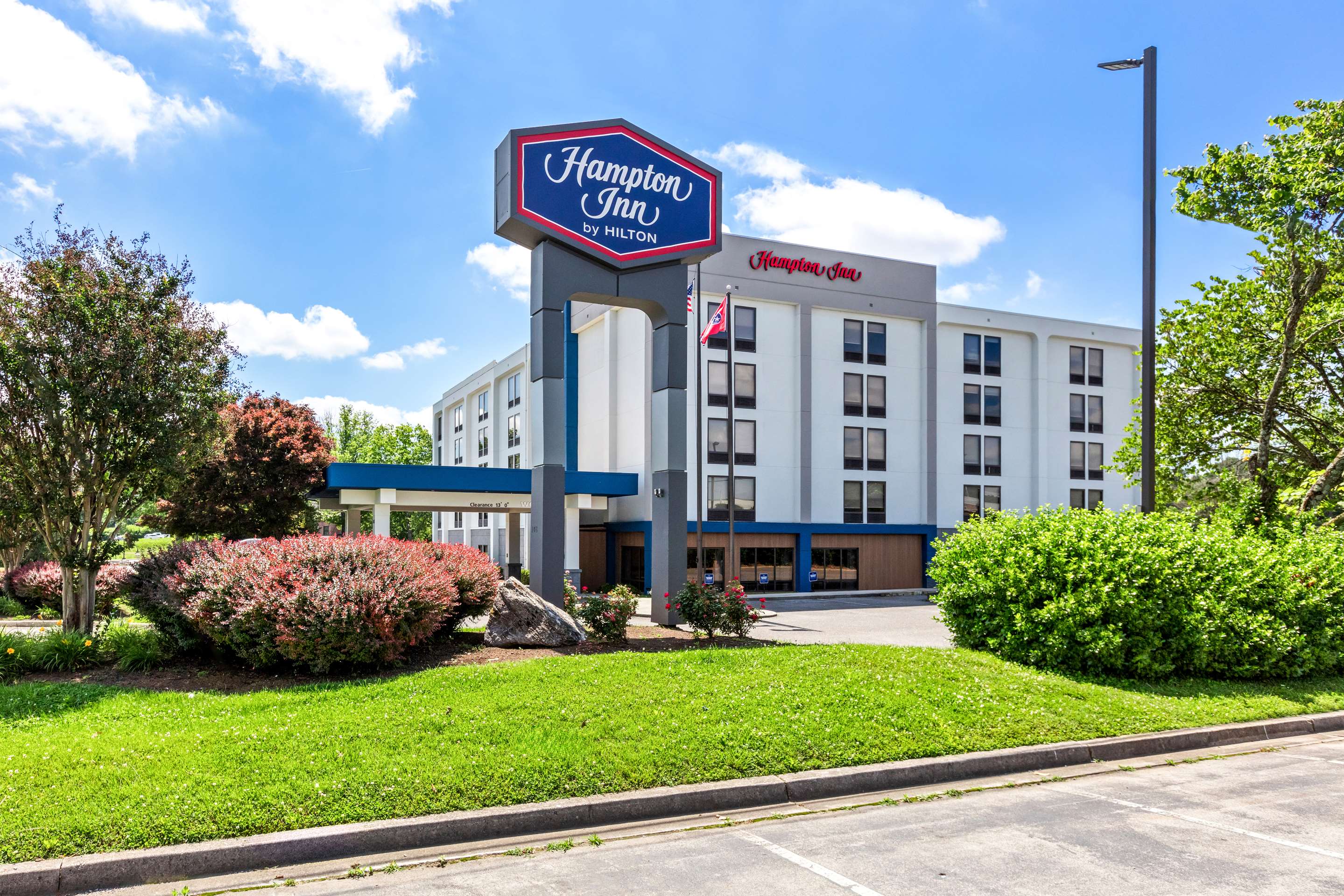 Exterior | Hampton Inn Knoxville - Airport