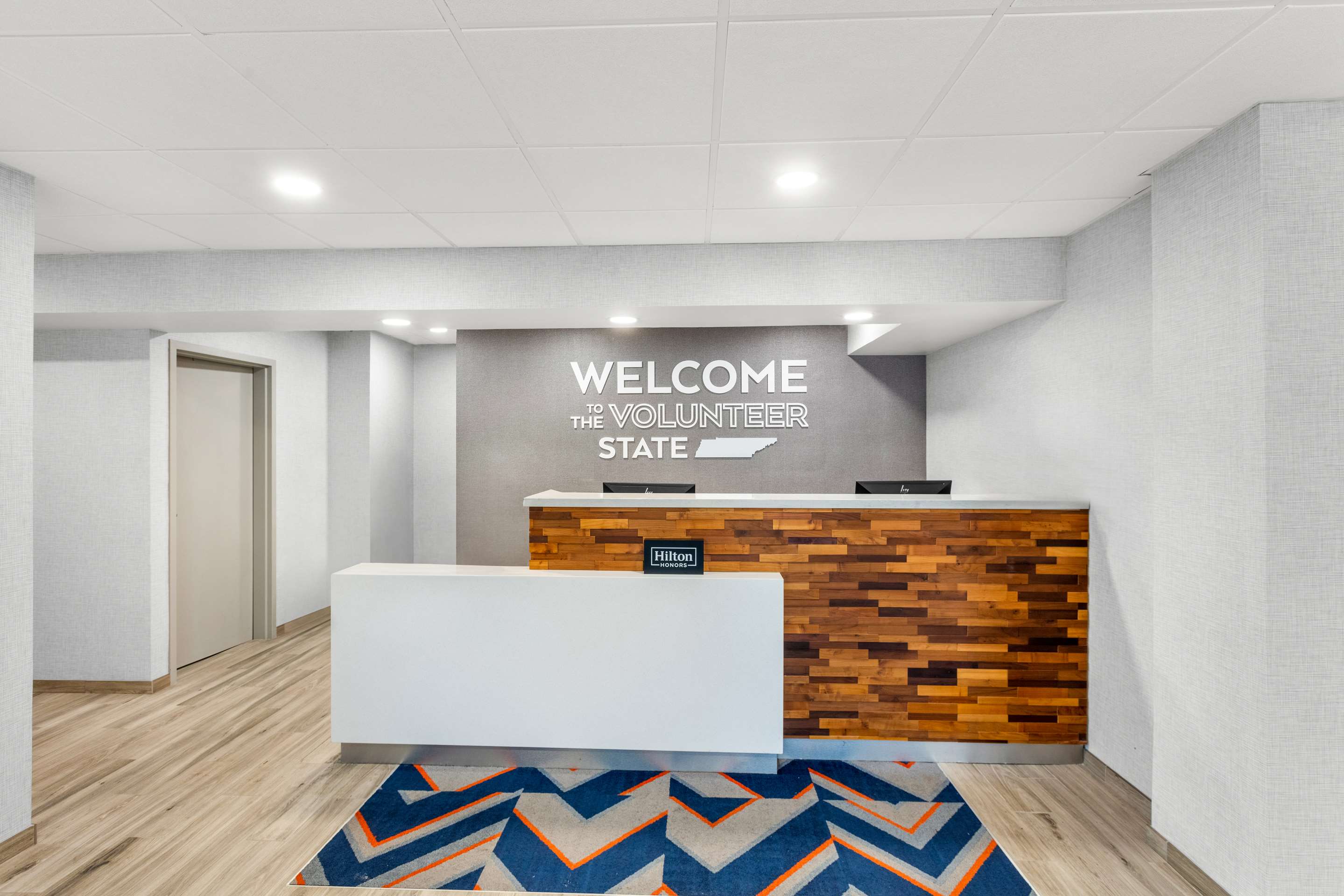 Lobby | Hampton Inn Knoxville - Airport