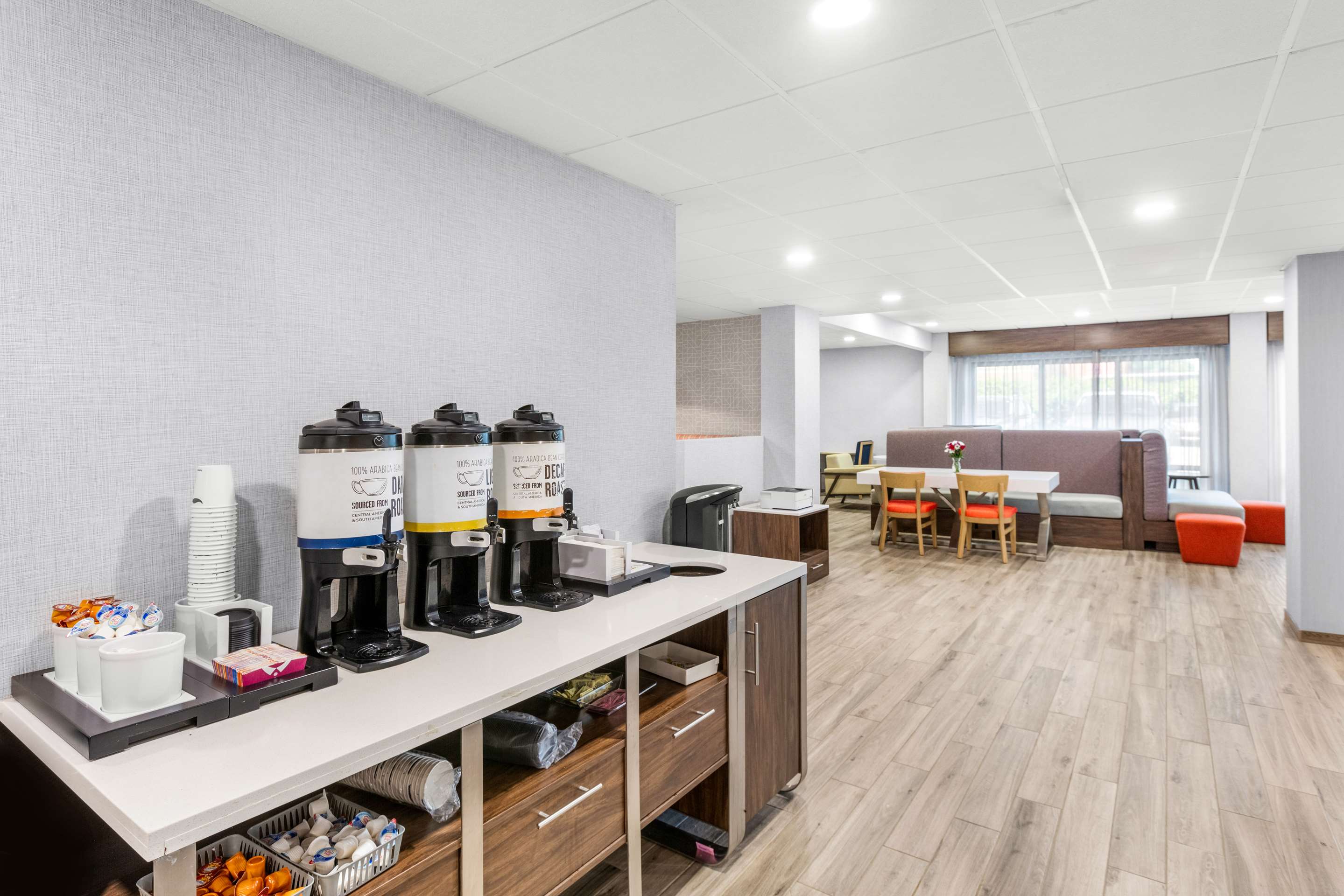 Restaurant | Hampton Inn Knoxville - Airport