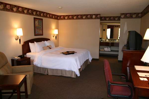 - Hampton Inn Dandridge - I-40, Exit 417