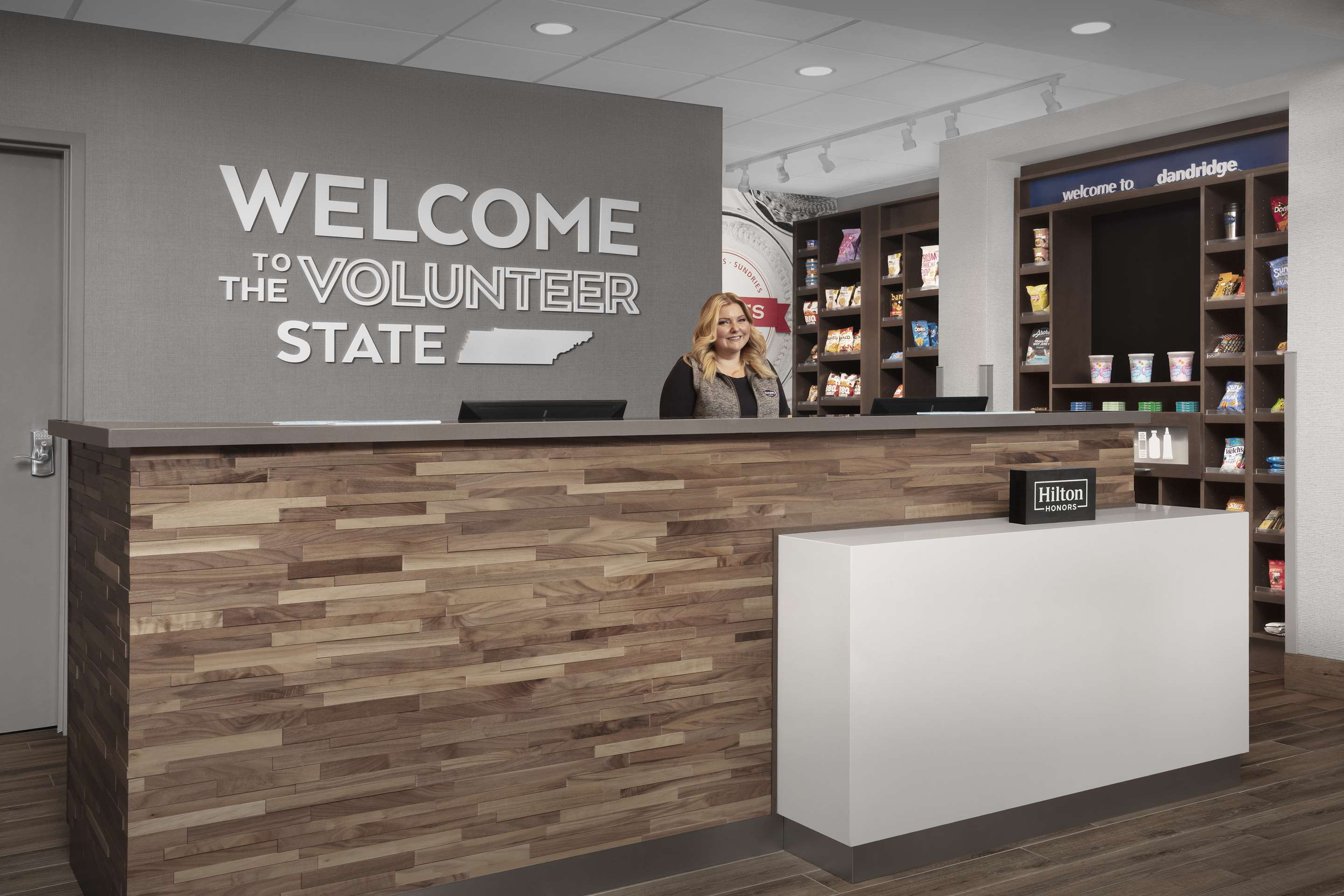 Reception | Hampton Inn Dandridge