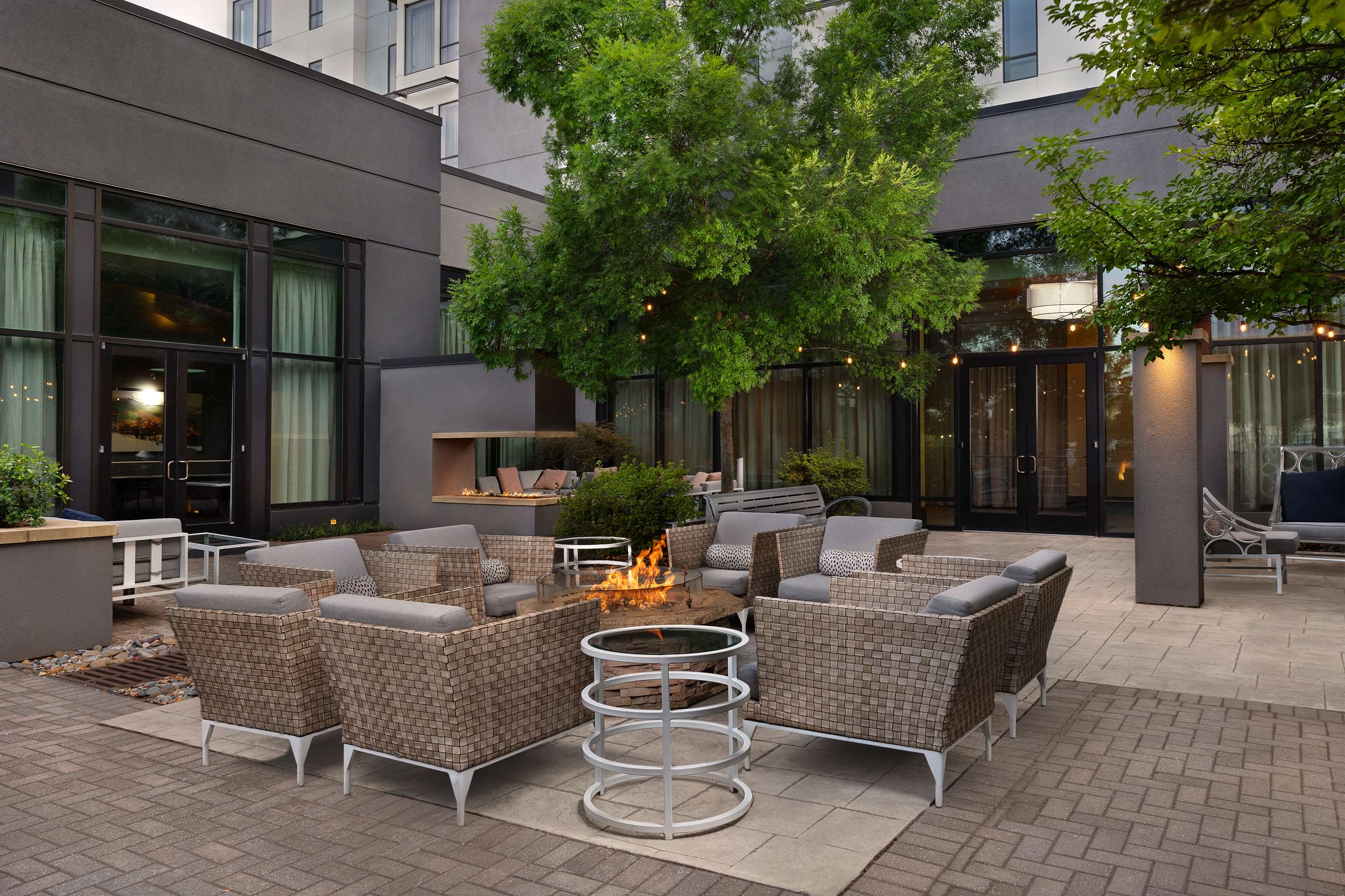 Exterior | Embassy Suites by Hilton Knoxville West