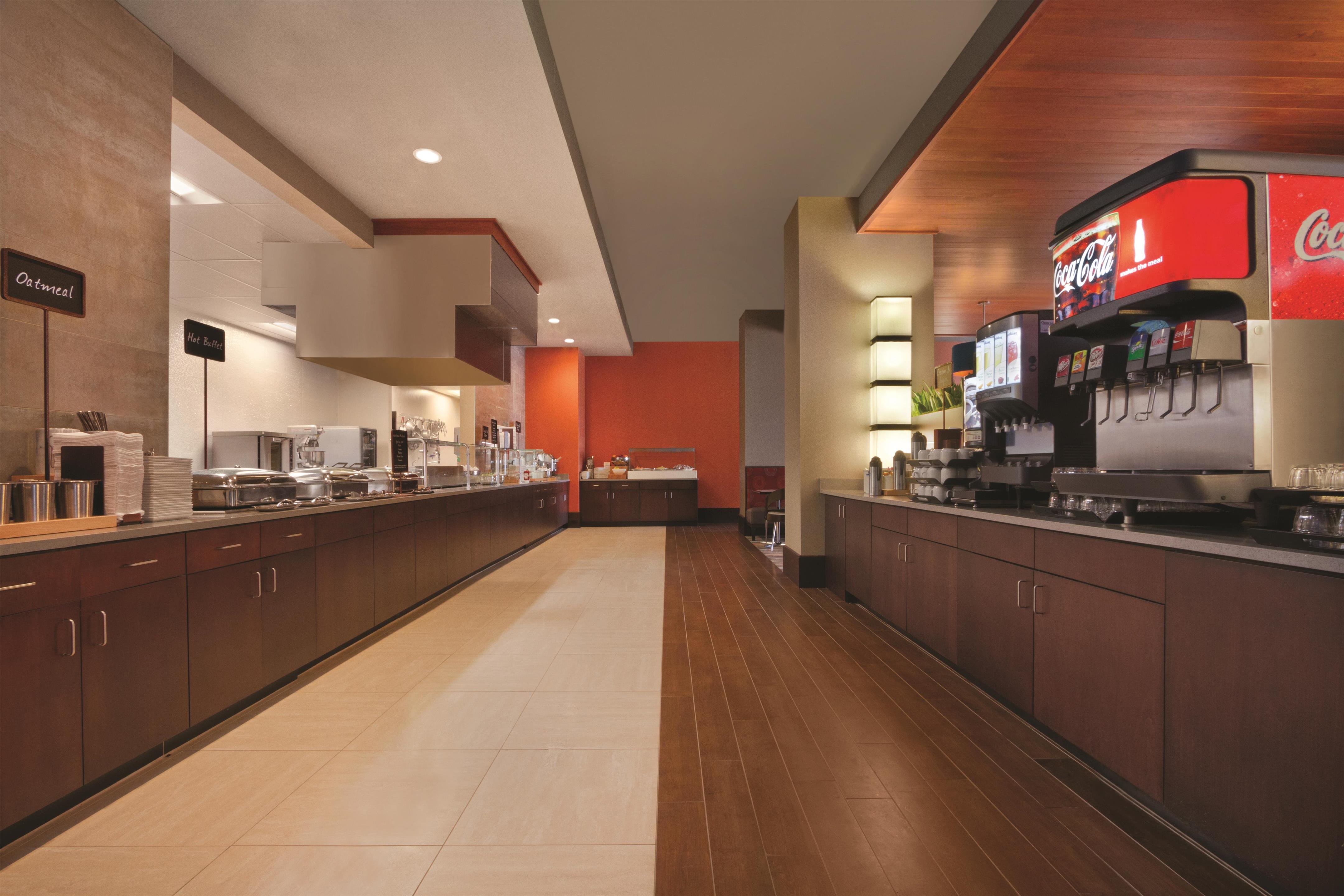 Restaurant | Embassy Suites by Hilton Knoxville West