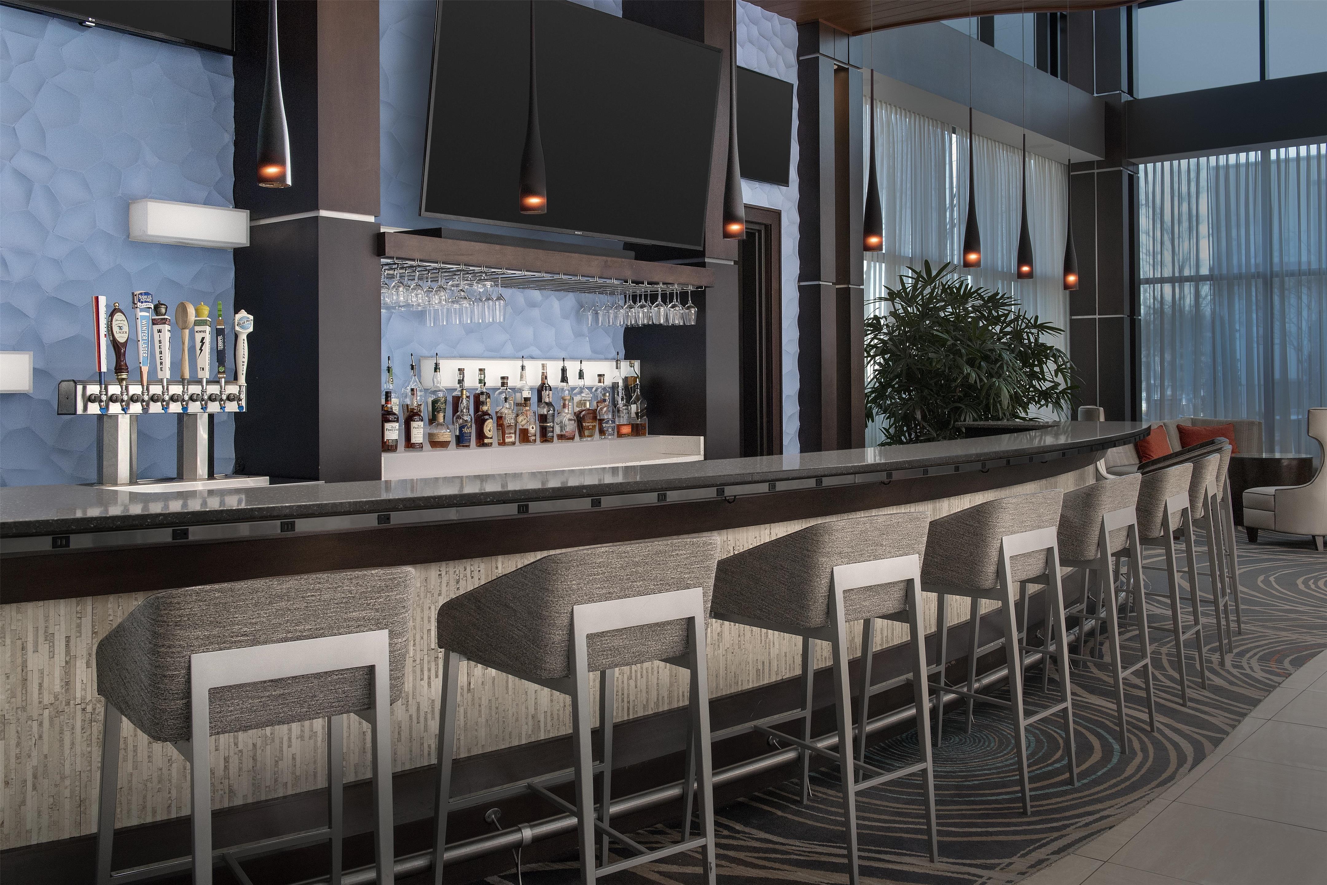 BarLounge | Embassy Suites by Hilton Knoxville West