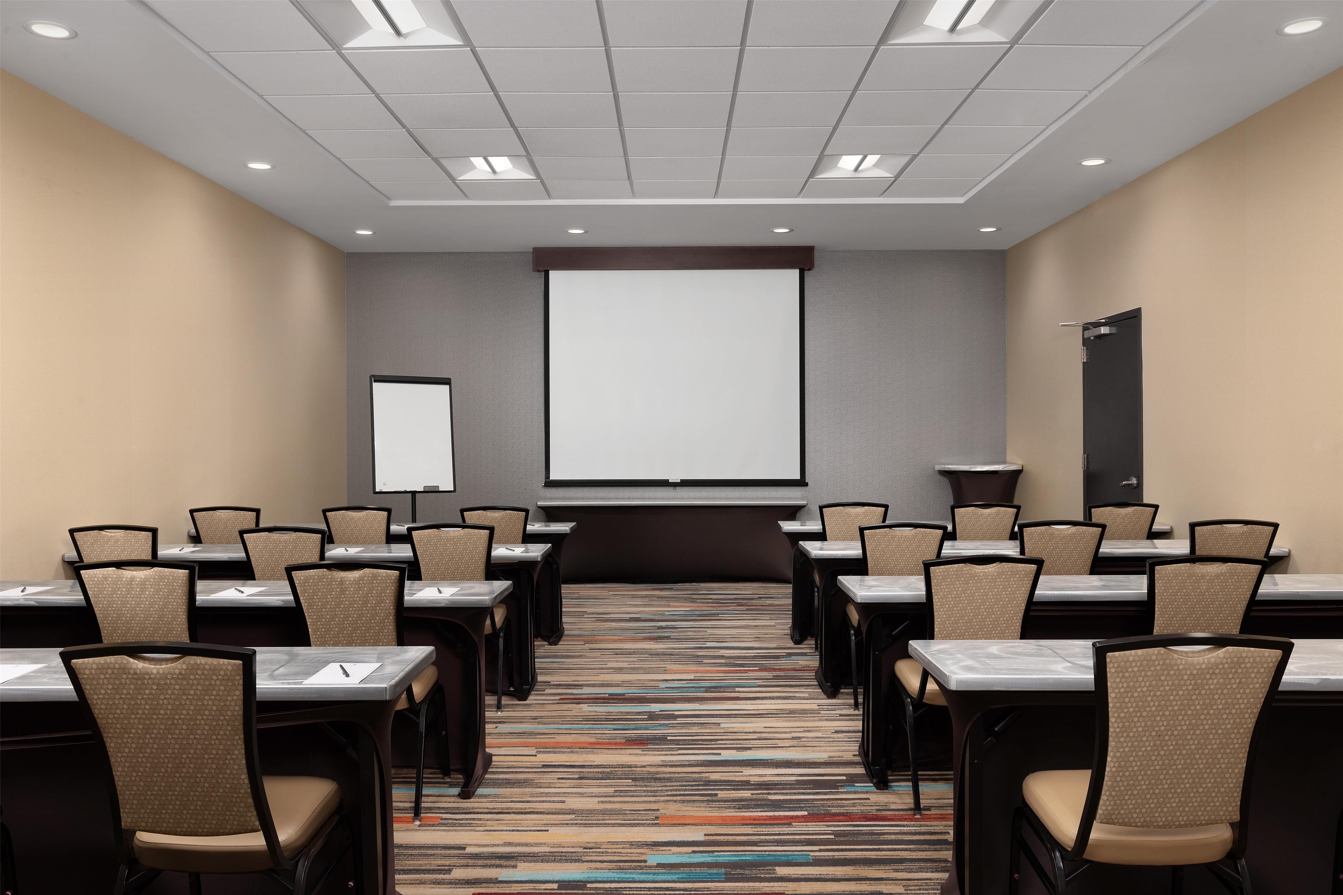 Meeting Room | Embassy Suites by Hilton Knoxville West