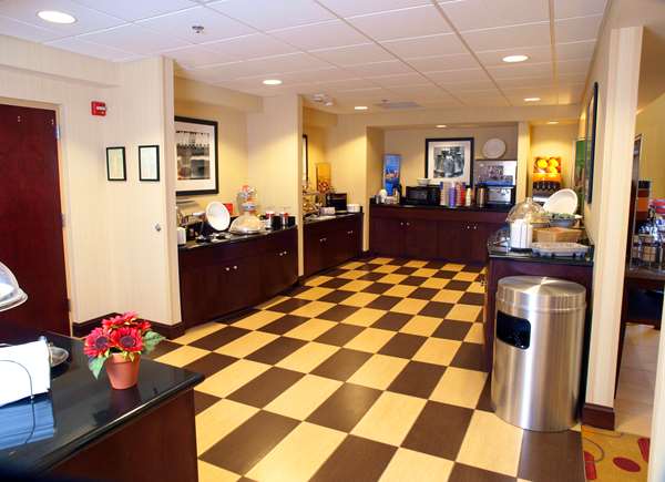 Restaurant - Hampton Inn & Suites North Knoxville - I-75, Exit 108