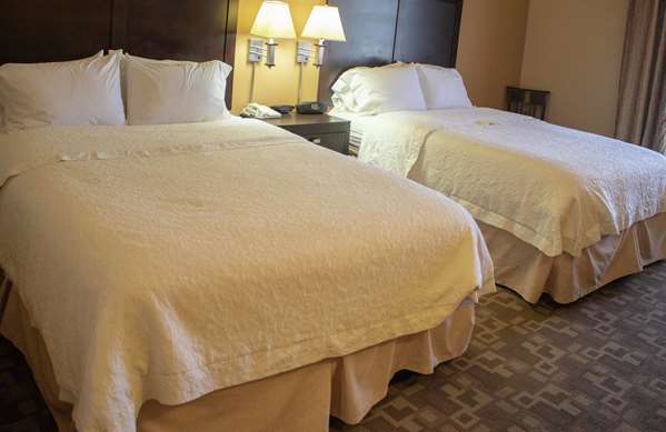  - Hampton Inn & Suites North Knoxville - I-75, Exit 108