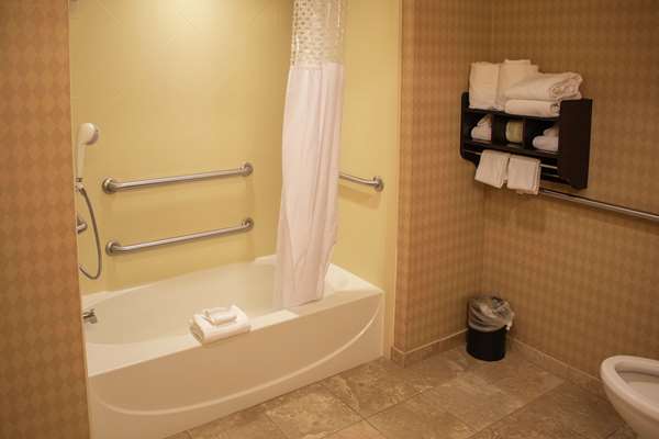  - Hampton Inn & Suites North Knoxville - I-75, Exit 108