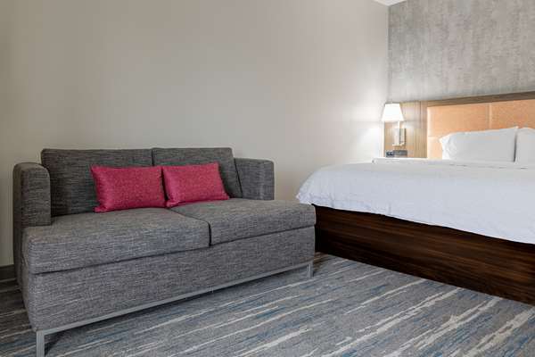  - Hampton Inn West Cedar Bluff Knoxville - I-40 & I-75, Exit 378