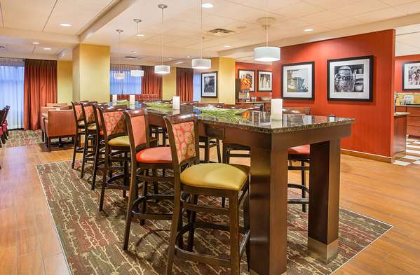 Restaurant - Hampton Inn West Cedar Bluff Knoxville - I-40 & I-75, Exit 378