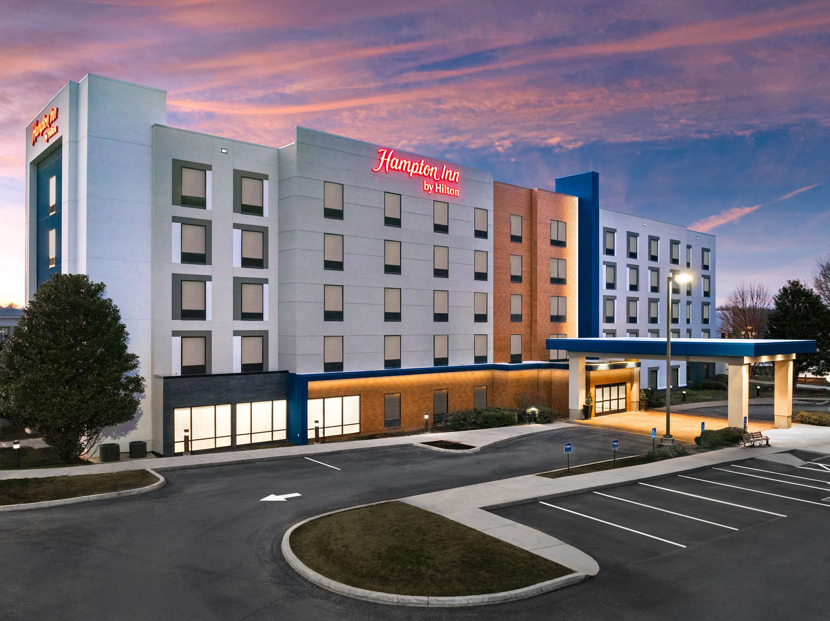 Exterior | Hampton Inn Knoxville-West At Cedar Bluff