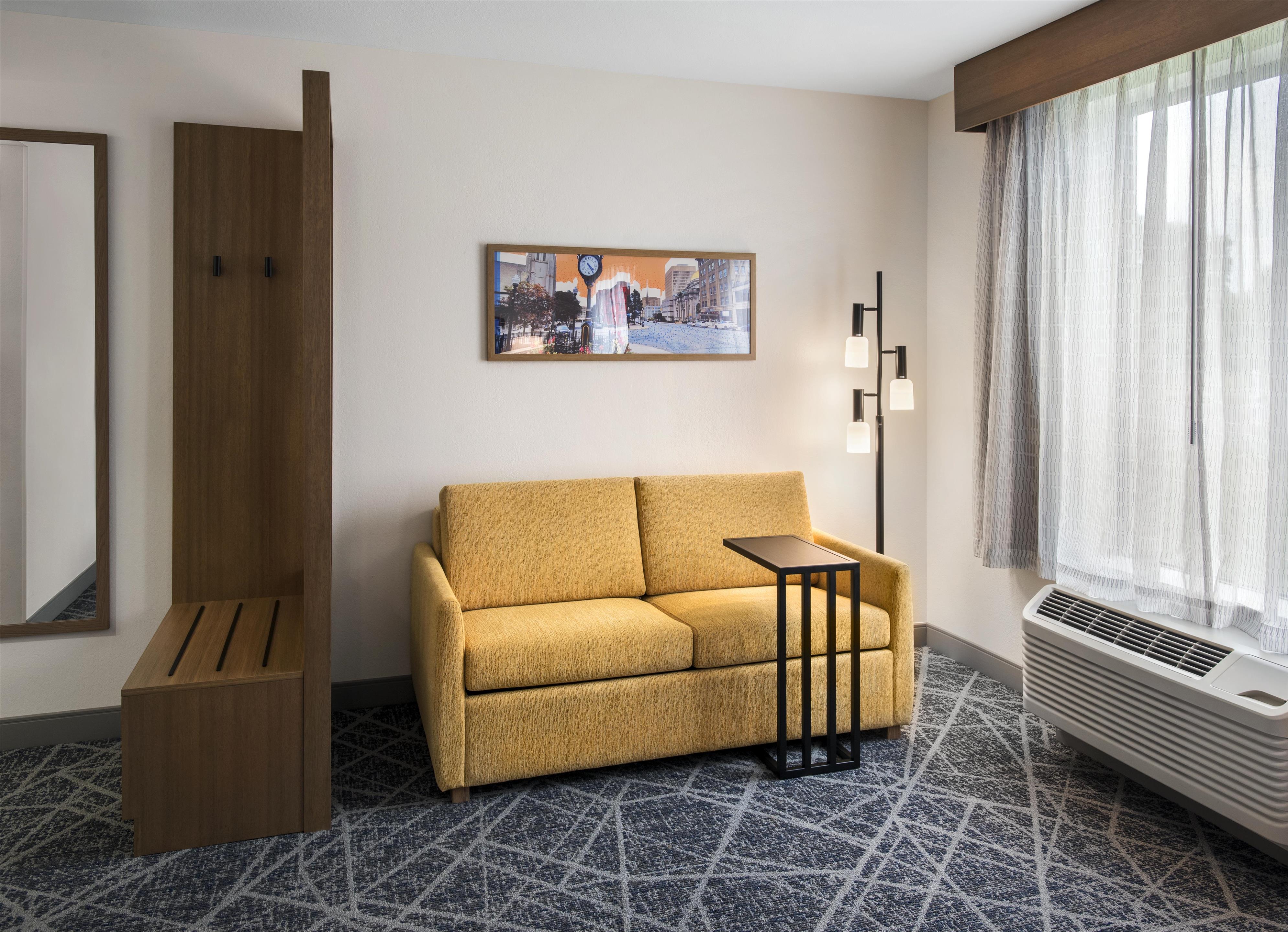 Guest room