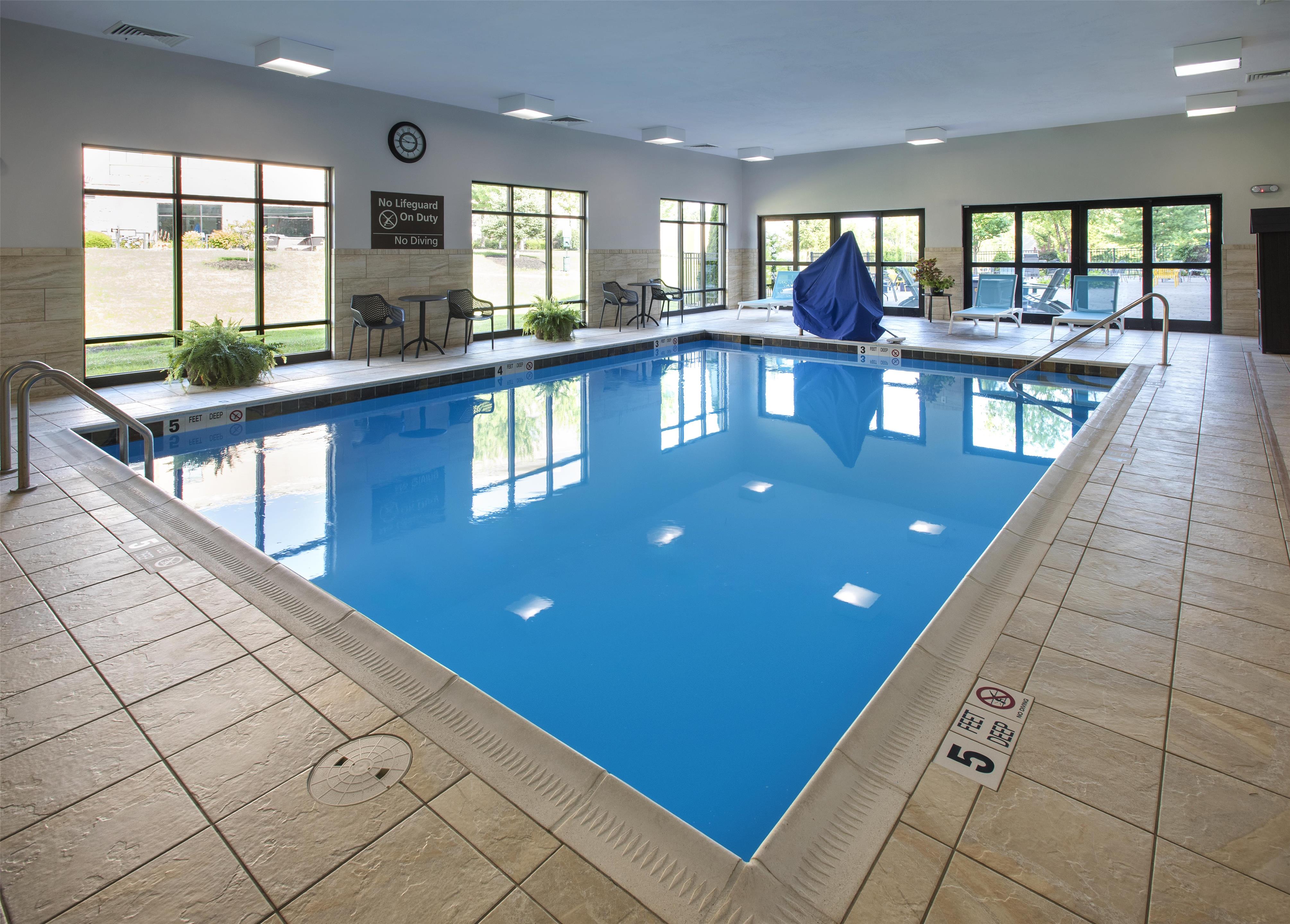 Pool | Hampton Inn and Suites New Hartford/Utica