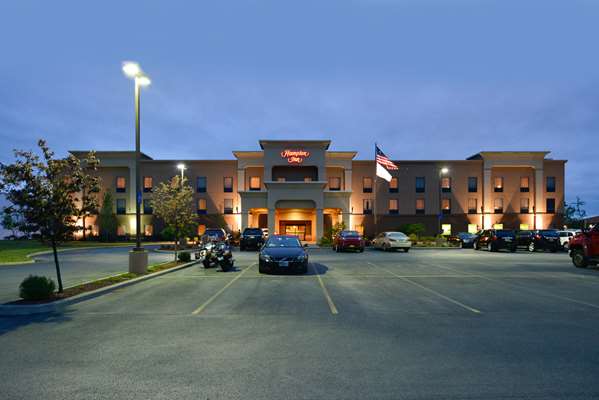 Exterior view - Hampton Inn Utica