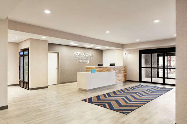  - Hampton Inn & Suites Valparaiso