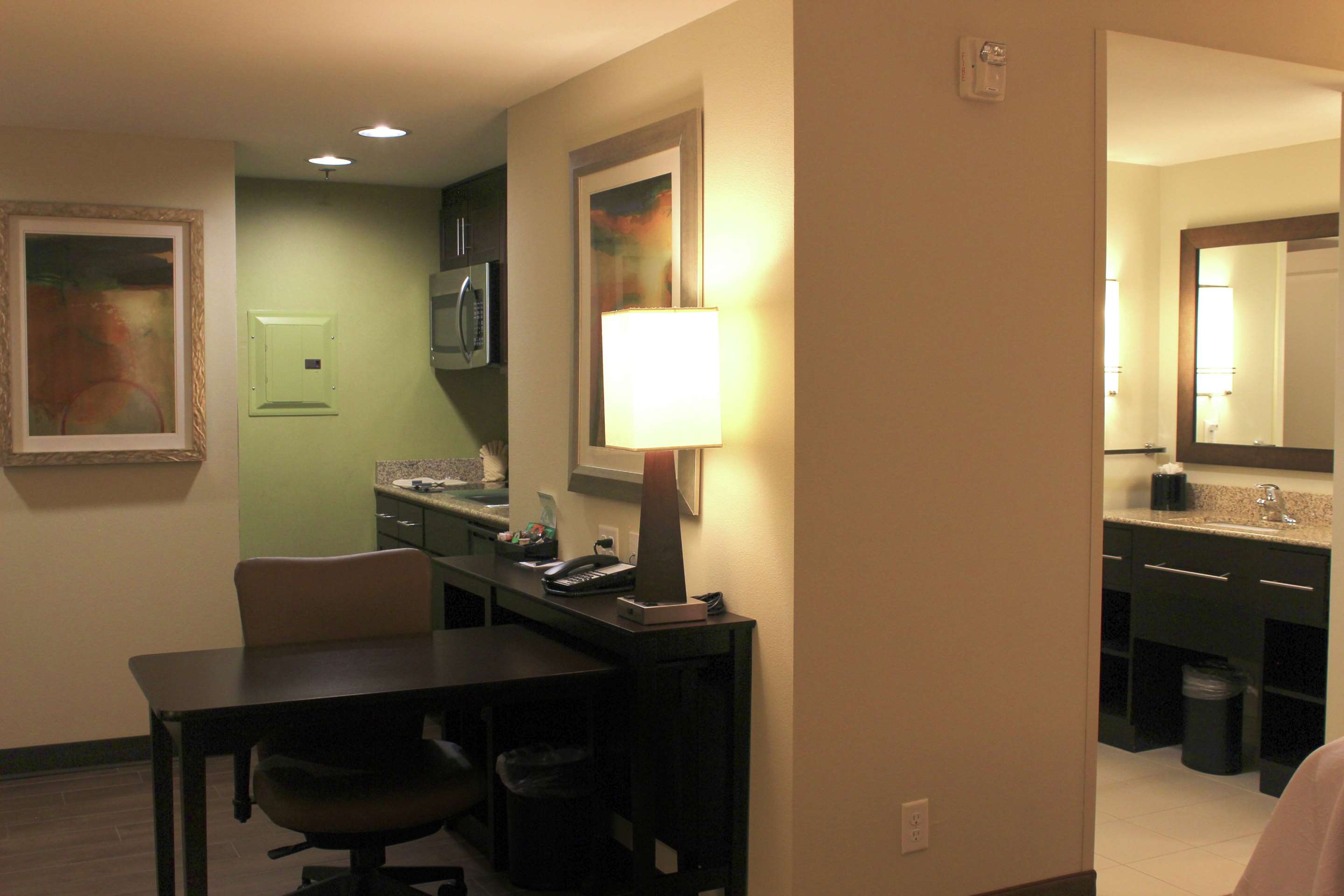 Guest room
