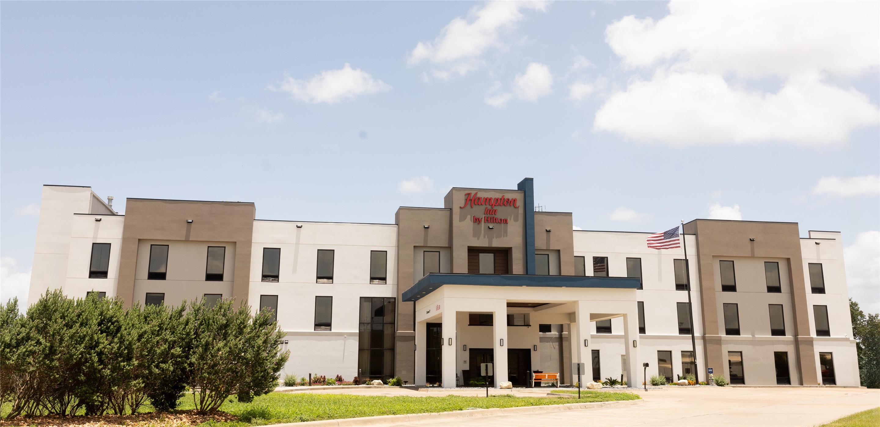 Exterior | Hampton Inn Victoria