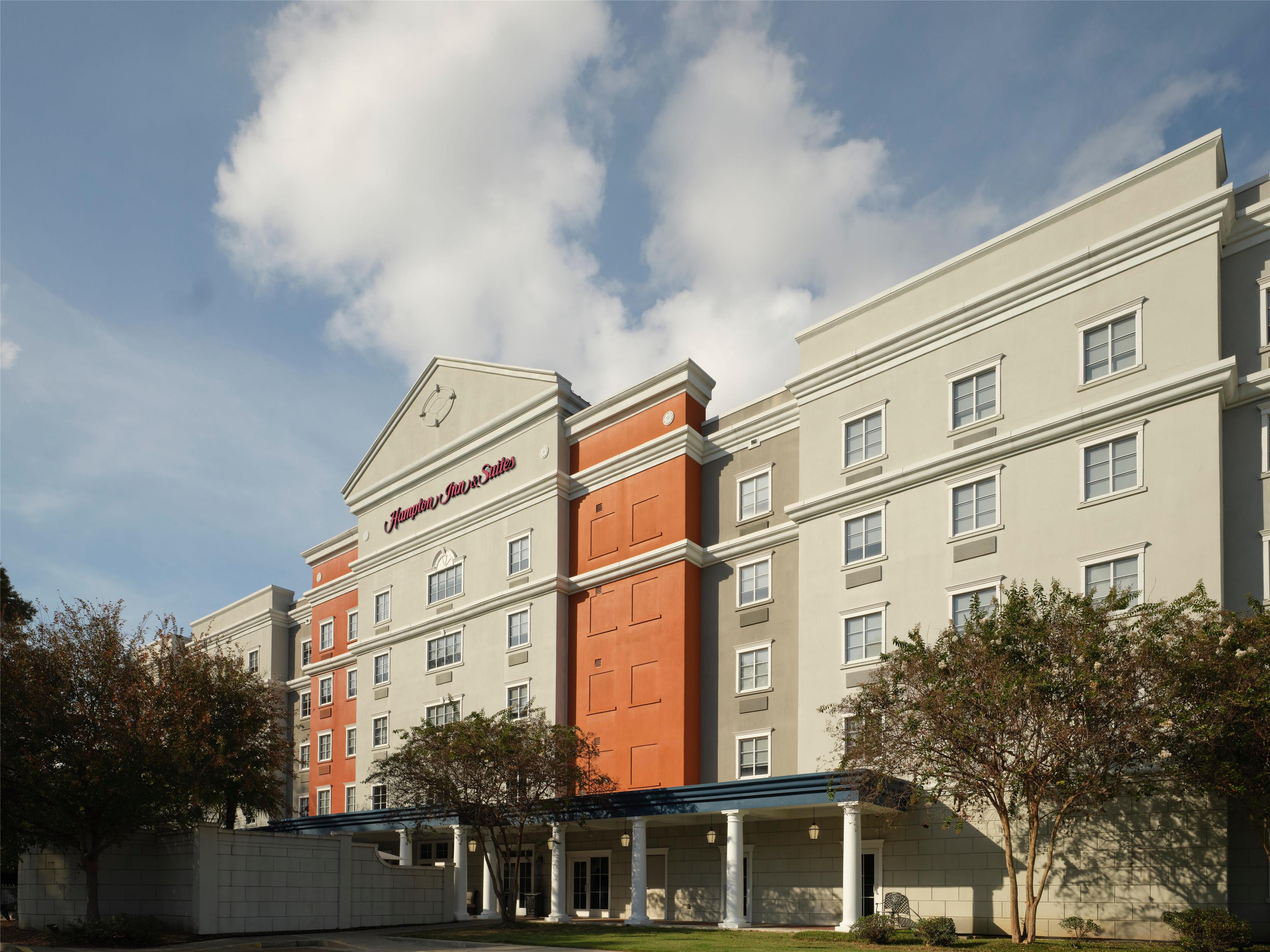 Exterior | Hampton Inn & Suites Vicksburg