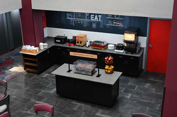 Amenities - Hampton Inn Lake Park - I-75, Exit 5