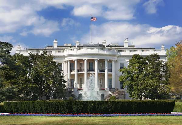 Exterior view - Embassy Suites at Chevy Chase Pavilion DC