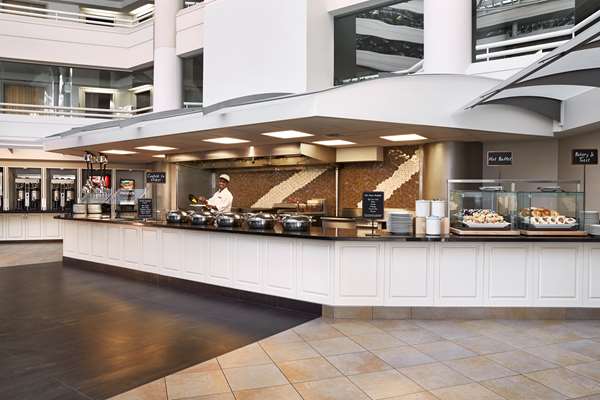 Restaurant - Embassy Suites at Chevy Chase Pavilion DC