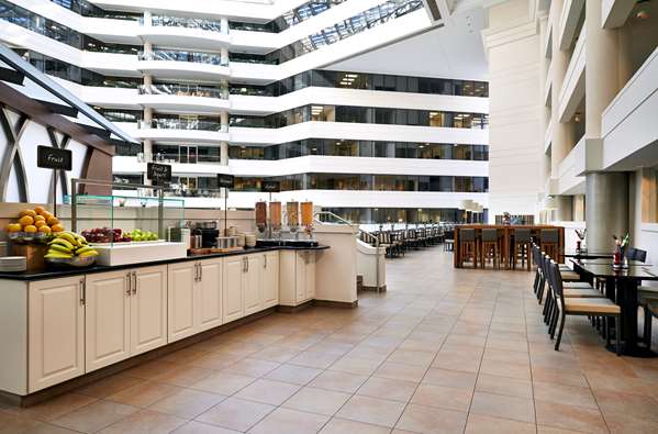 Amenities - Embassy Suites at Chevy Chase Pavilion DC