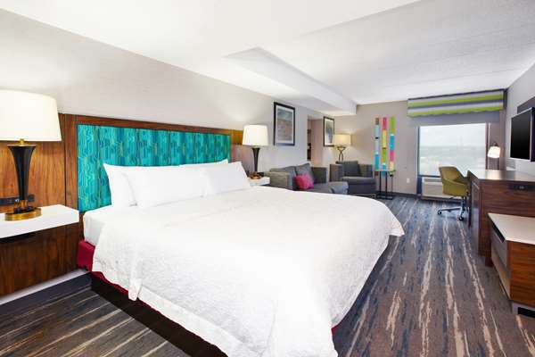 - Hampton Inn College Park - I-95 & I-495, Exit 25
