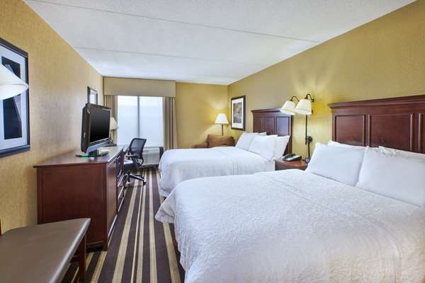  - Hampton Inn Chantilly