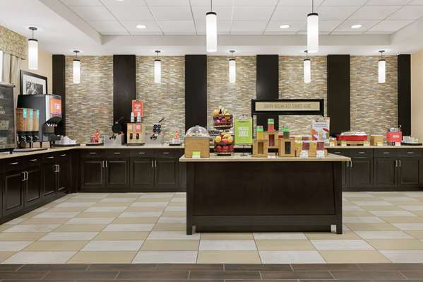Amenities - Hampton Inn Chantilly