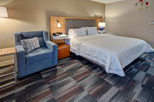  - Hampton Inn Dumfries - I-95, Exit 152