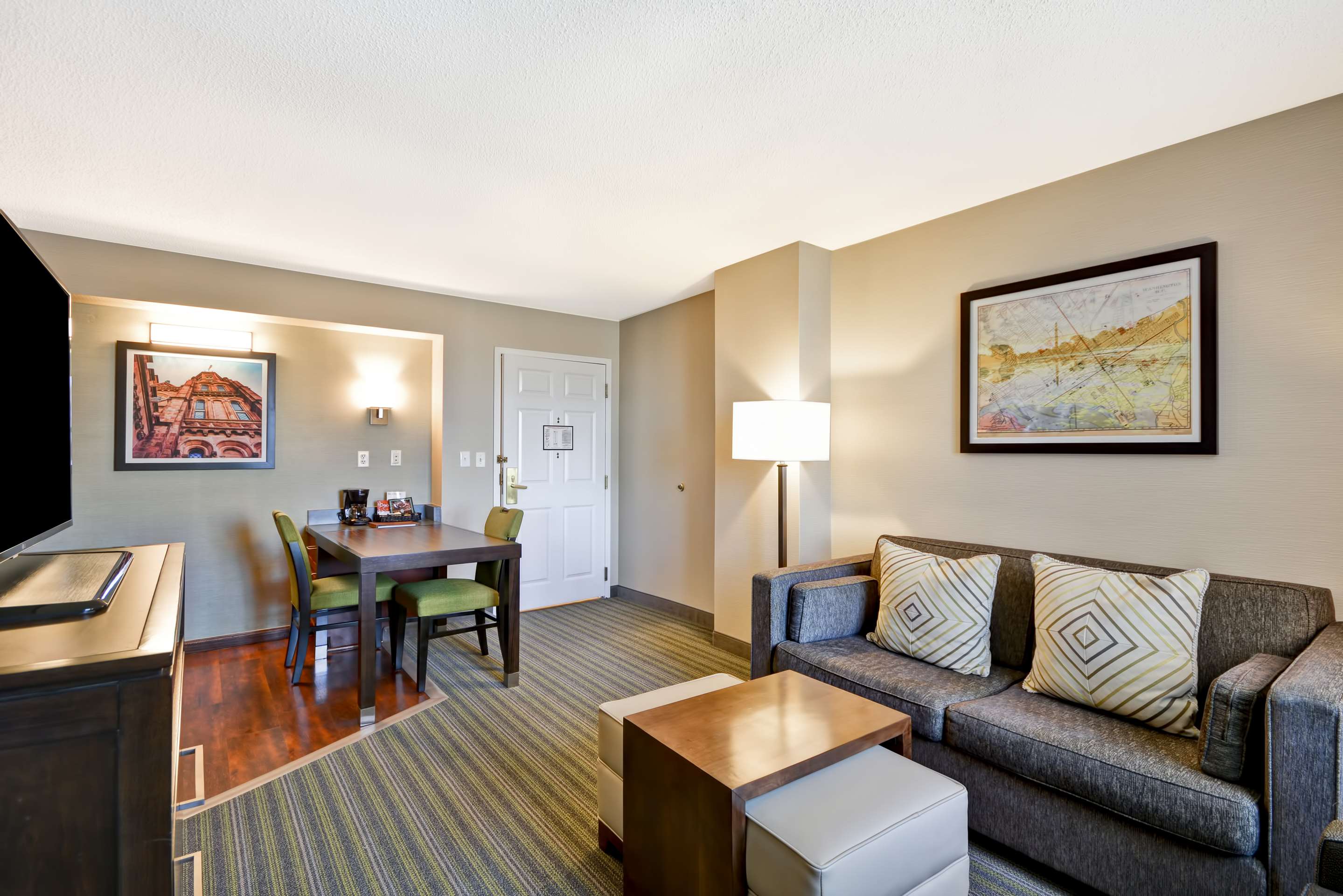 Guest room