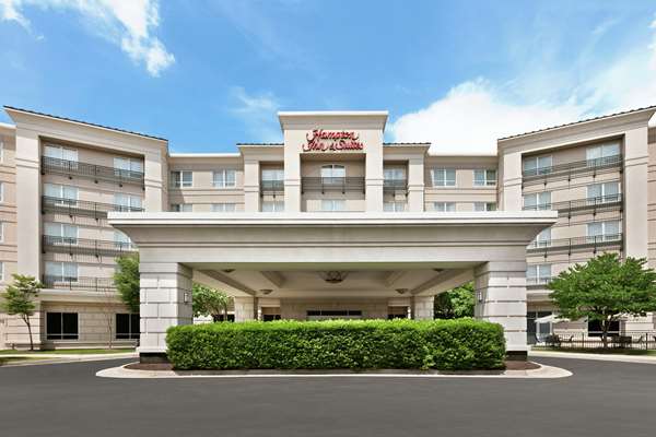 Exterior view - Hampton Inn & Suites Sterling