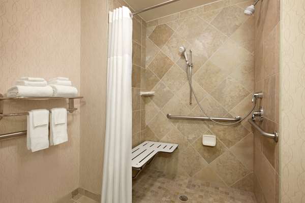  - Hampton Inn & Suites Sterling