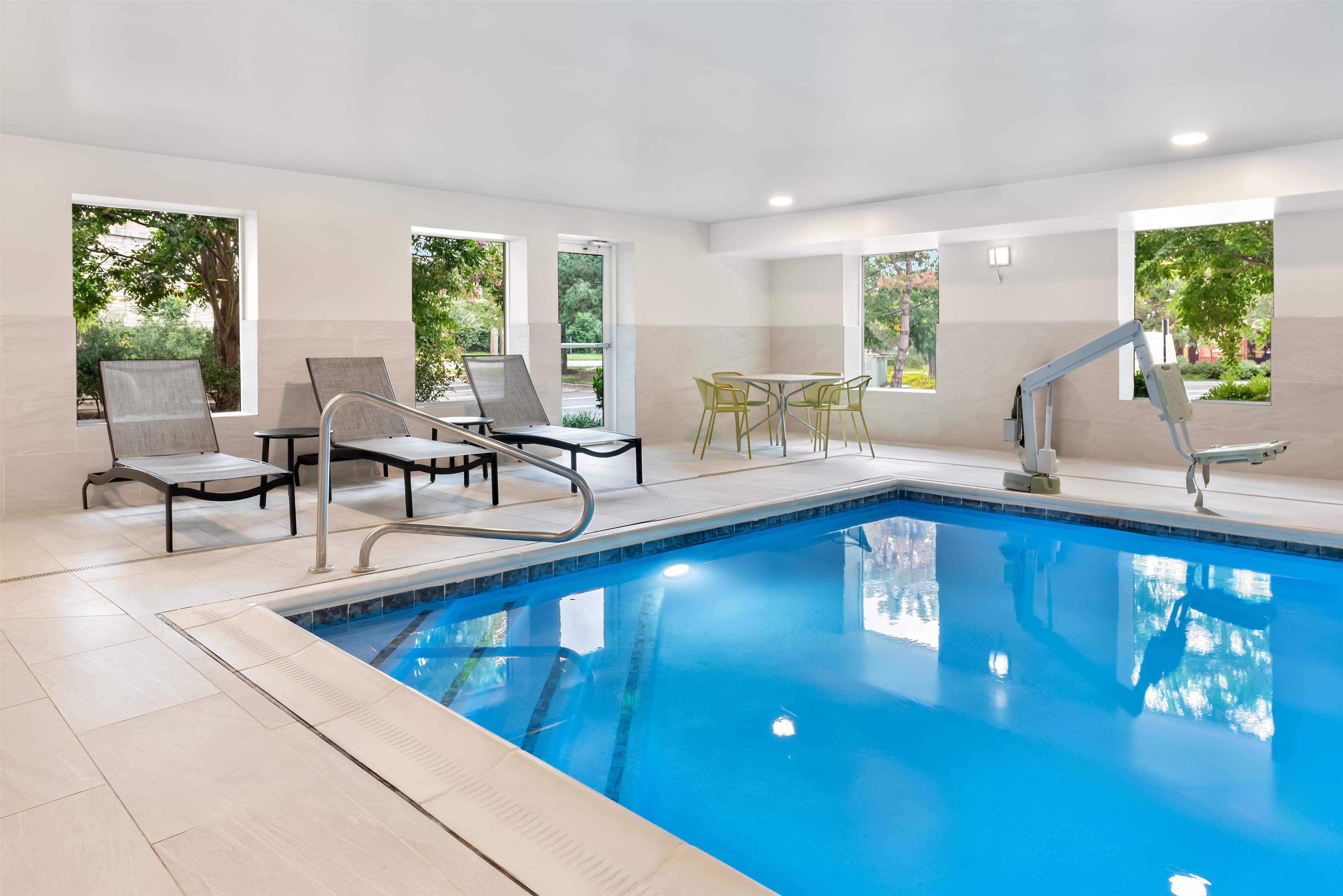 Pool | Hampton Inn by Hilton Gainesville-Haymarket