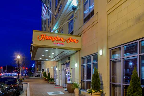 Exterior view - Hampton Inn Convention Center DC