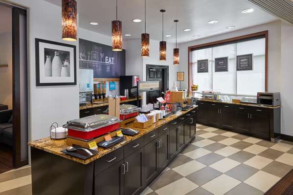  - Hampton Inn Convention Center DC