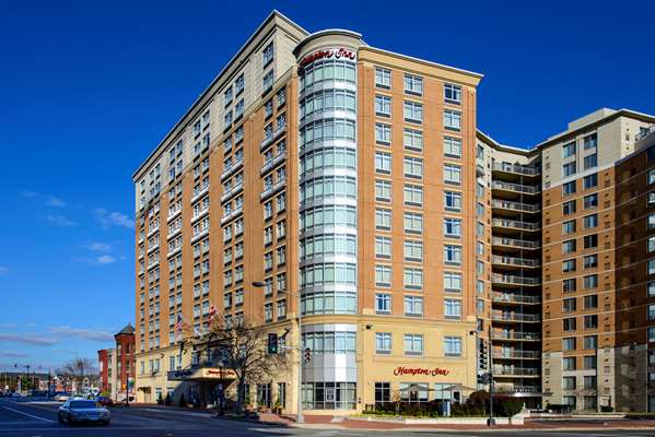 Exterior view - Hampton Inn Convention Center DC