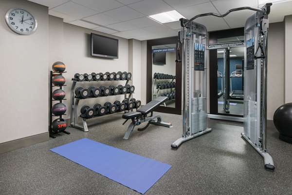 Fitness/ Exercise Room - Hampton Inn H Street Washington DC