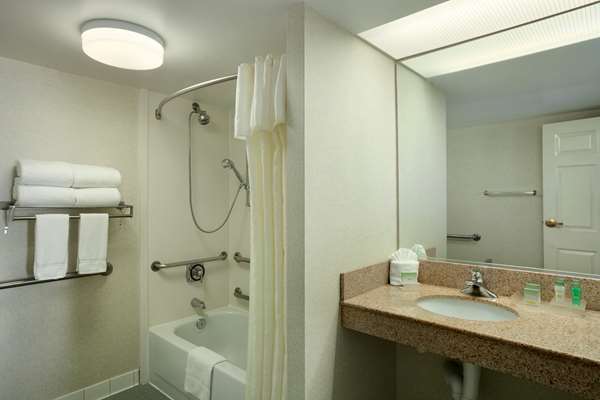  - Homewood Suites by Hilton I-495 Falls Church
