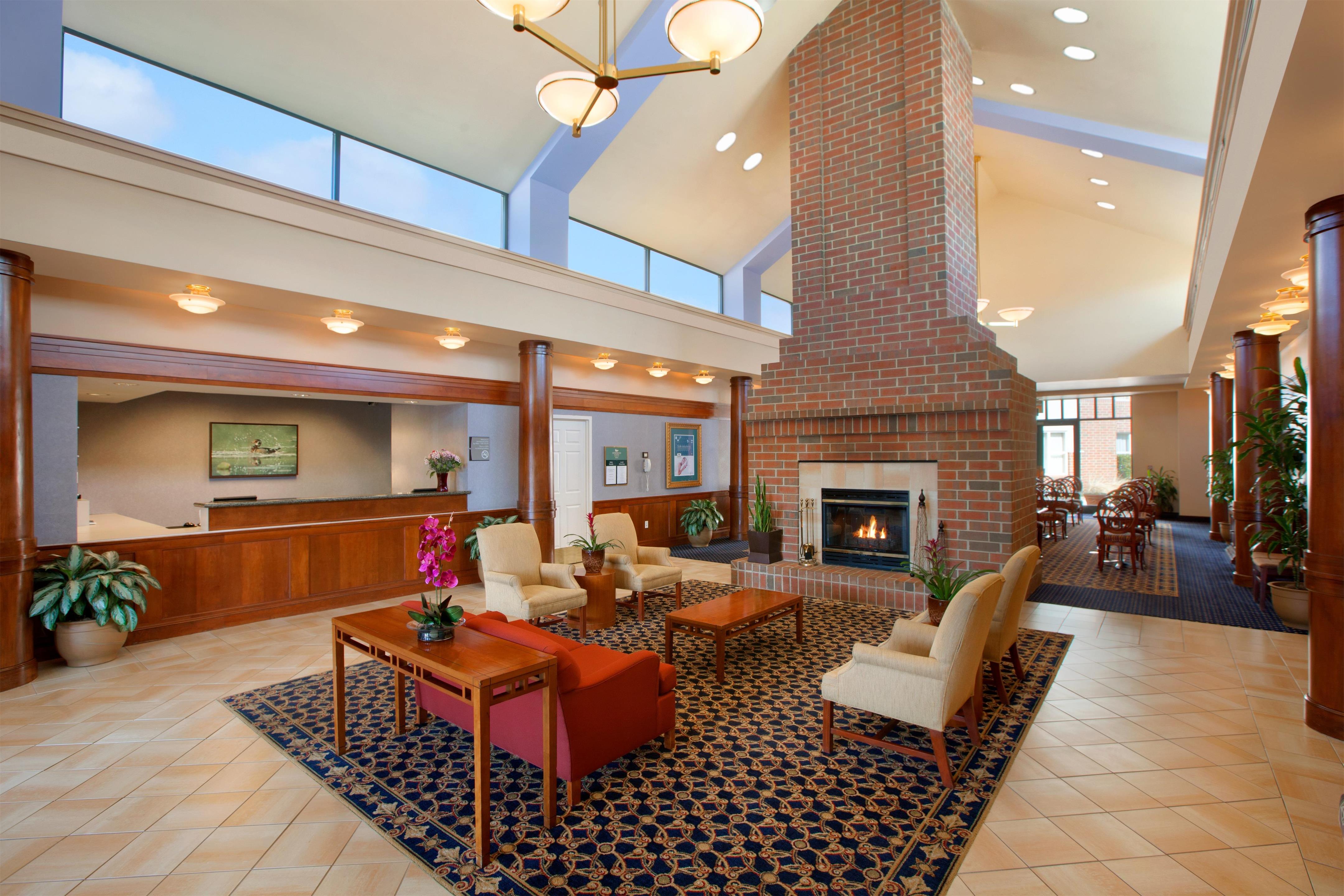 Reception | Homewood Suites by Hilton Falls Church - I-495 at Rt. 50