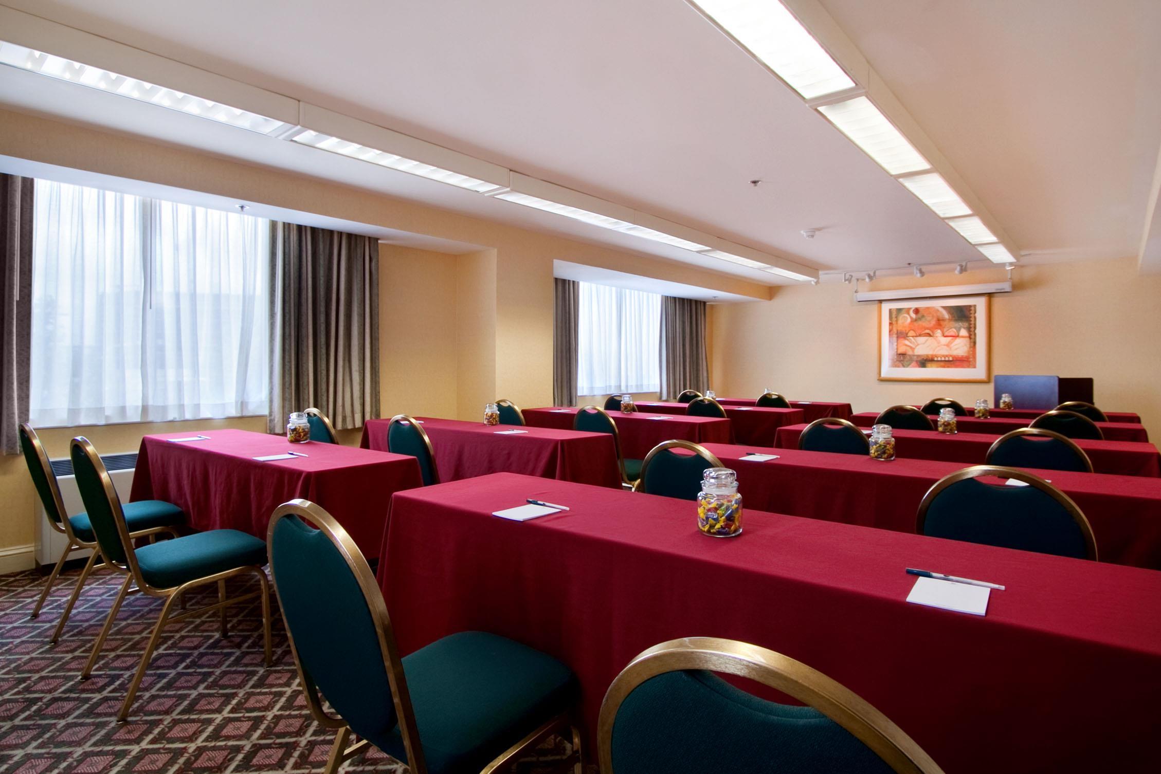 Meeting Room | Homewood Suites by Hilton Falls Church - I-495 at Rt. 50